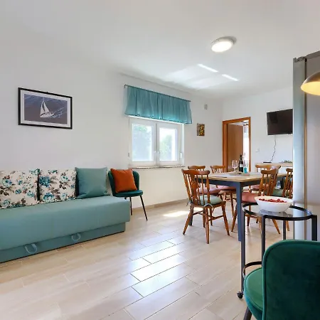 Maslina By Interhome *