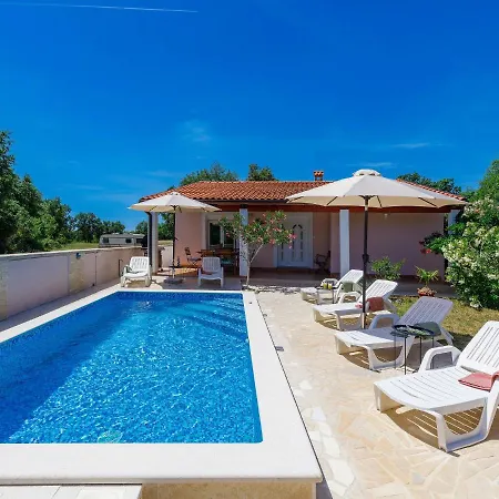 Holiday home Maslina By Interhome *