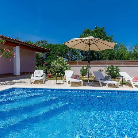 Holiday home Maslina By Interhome